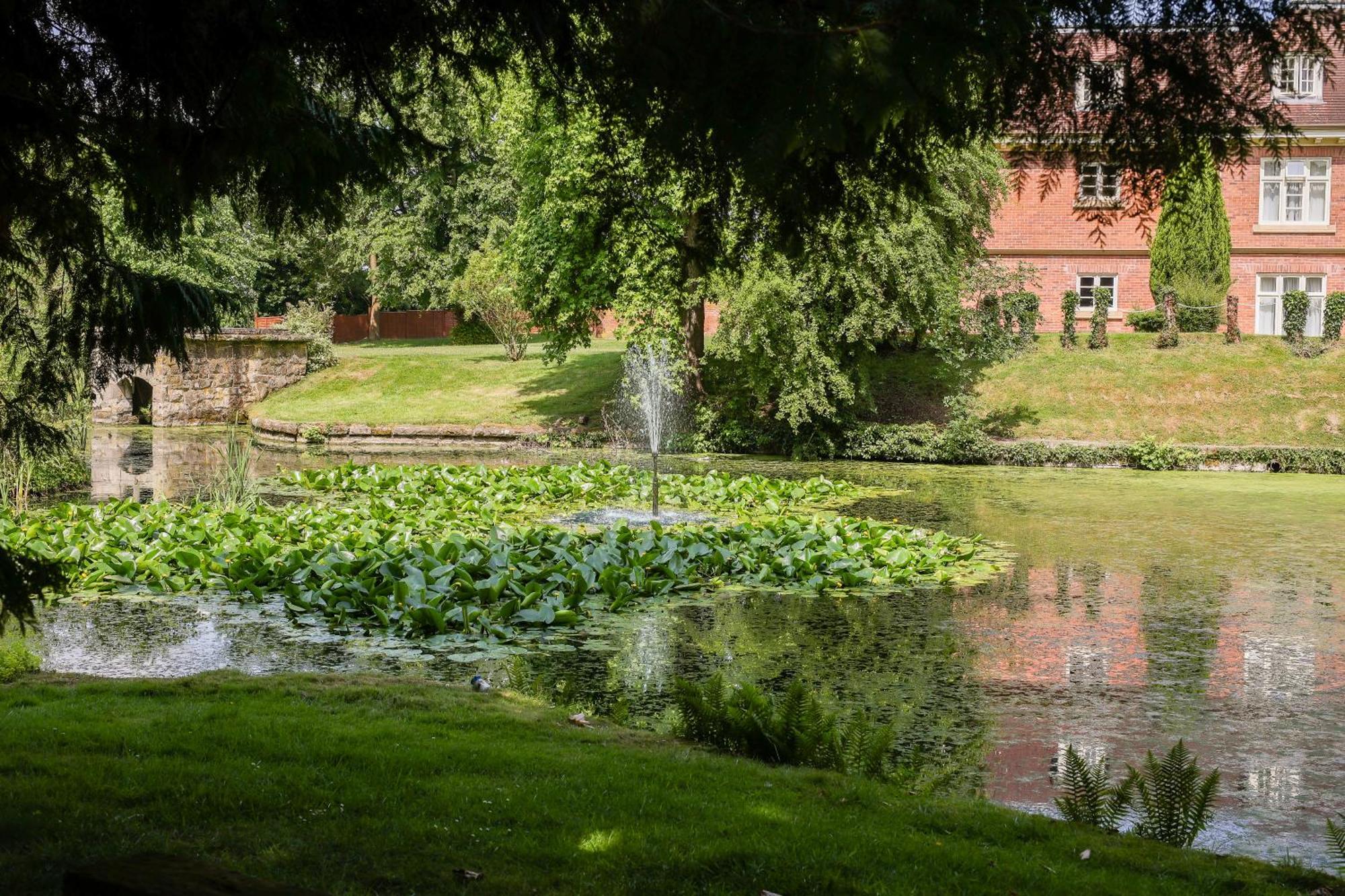 Albrighton Hall Hotel And Spa, A Member Of Radisson Individuals Shrewsbury Buitenkant foto