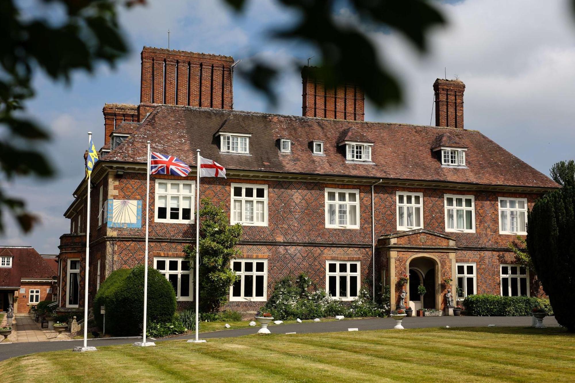 Albrighton Hall Hotel And Spa, A Member Of Radisson Individuals Shrewsbury Buitenkant foto
