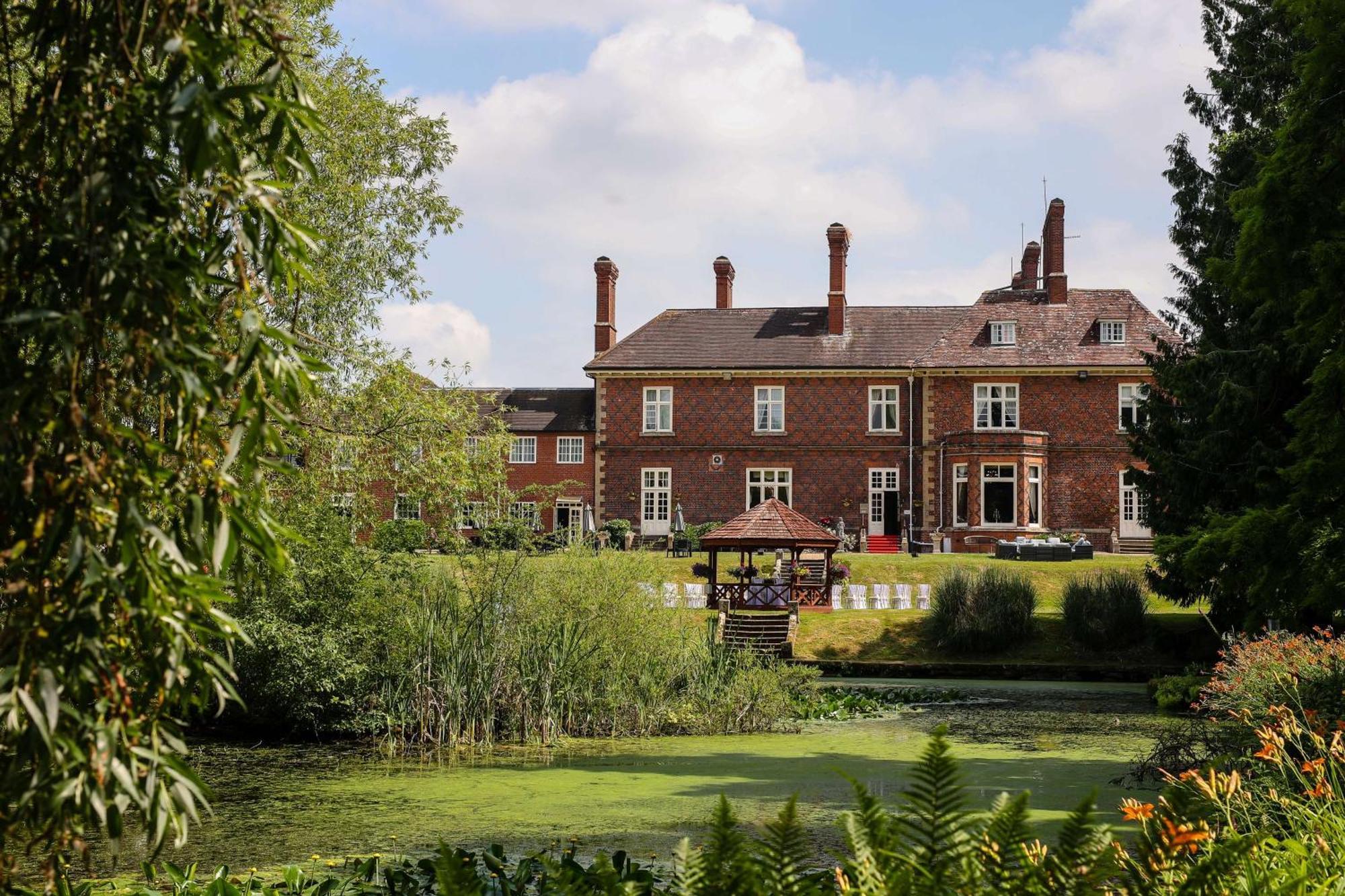 Albrighton Hall Hotel And Spa, A Member Of Radisson Individuals Shrewsbury Buitenkant foto